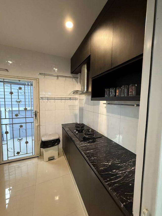 บ้านจัดสรรค์โครงการดิเออบาน่า 8