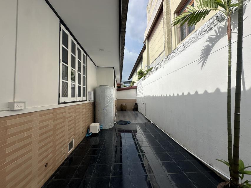 🏡 ขายบ้านเดี่ยวชั้นเดียว   54 ตร.ว.  รีโนเวทใหม่ พร้อมเข้าอยู่  ม.เสริมมิตร ซอยนวมินทร์ 68   รีโนเวทใหม่ พร้อมเข้าอยู่ 12