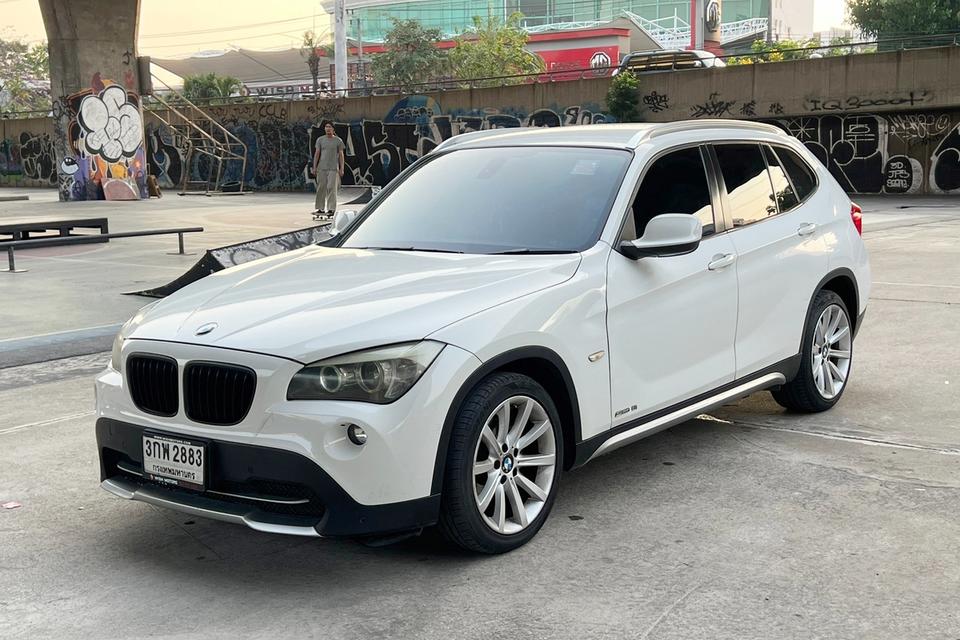 BMW X1 2.0 sDrive18i AT ปี 2011 1
