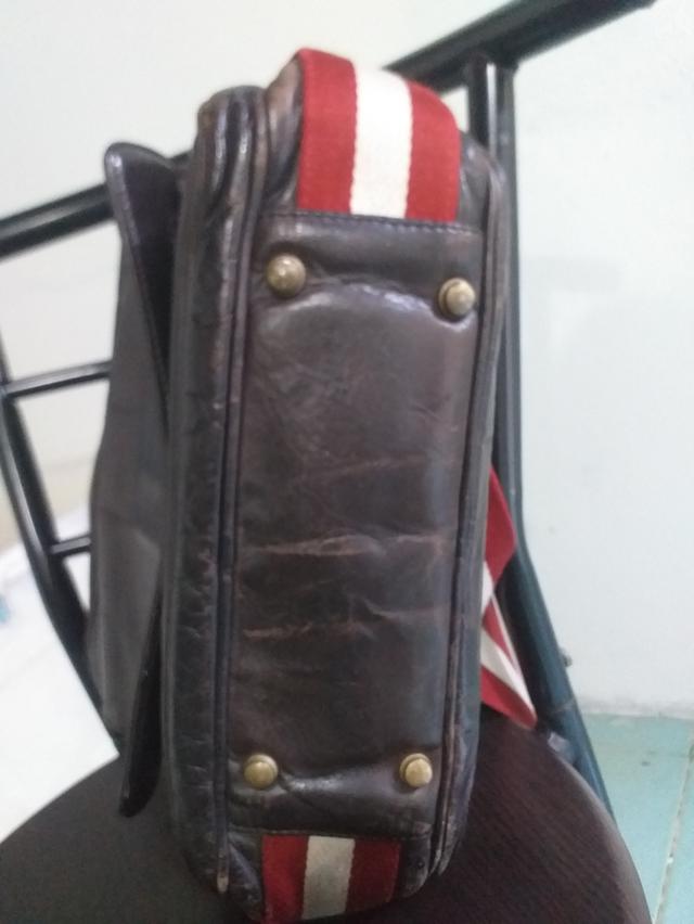 กระเป๋าสะพาย bally สีน้ำตาลมือสอง 3