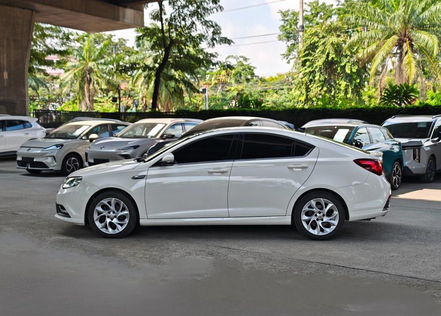 MG-6 1.8 X Fastback Sunroof รถปี 2015 จดปี 2016 รูปย่อยที่ 4