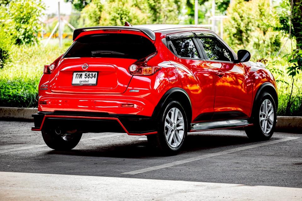 Nissan Juke 1.6V ปี 2015 สีแดง  4