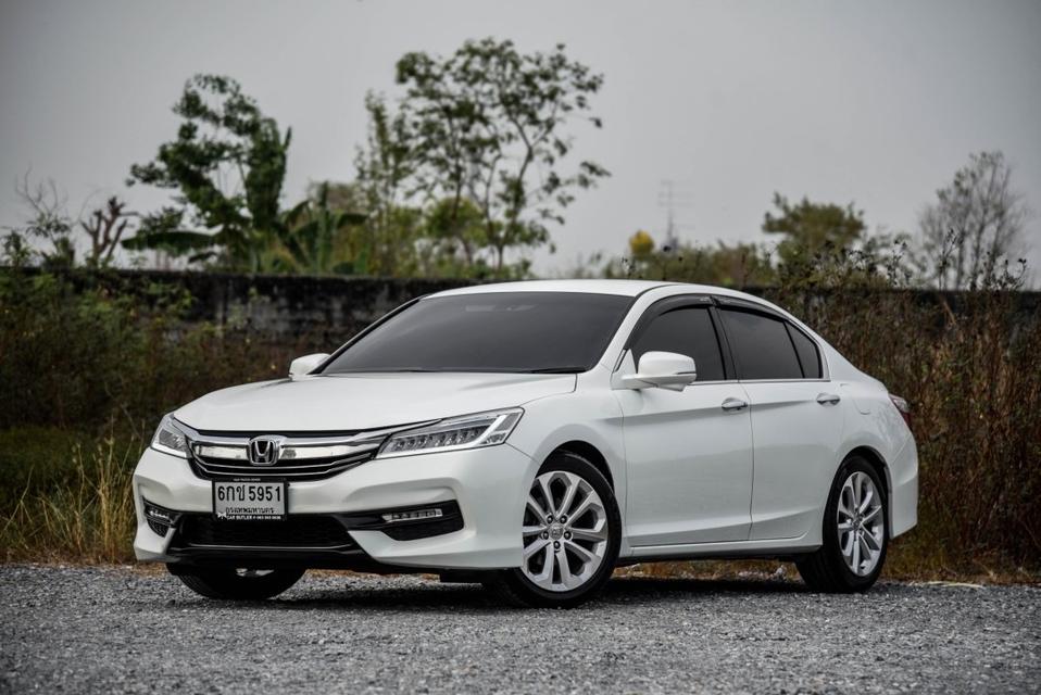 รหัสรถ CBL5951 Honda Accord 2.4 EL Navi AT 2017