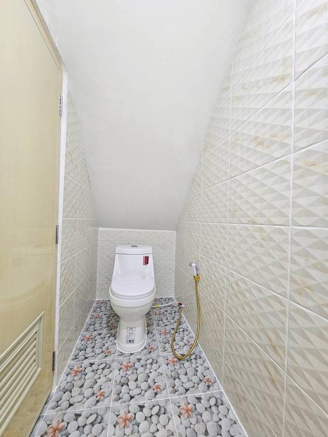 หมู่บ้านบัวทองธานี ฝั่งตรงข้ามสมบัติบุรี 15