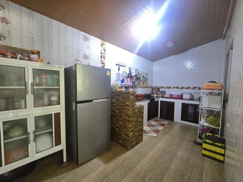 ขายบ้าน ทาวน์เฮาส์ 2 ชั้น หมู่บ้านไอลีฟทาวน์ ลำลูกกาคลอง3 ใกล้รถไฟฟ้าสถานีคูคต 10