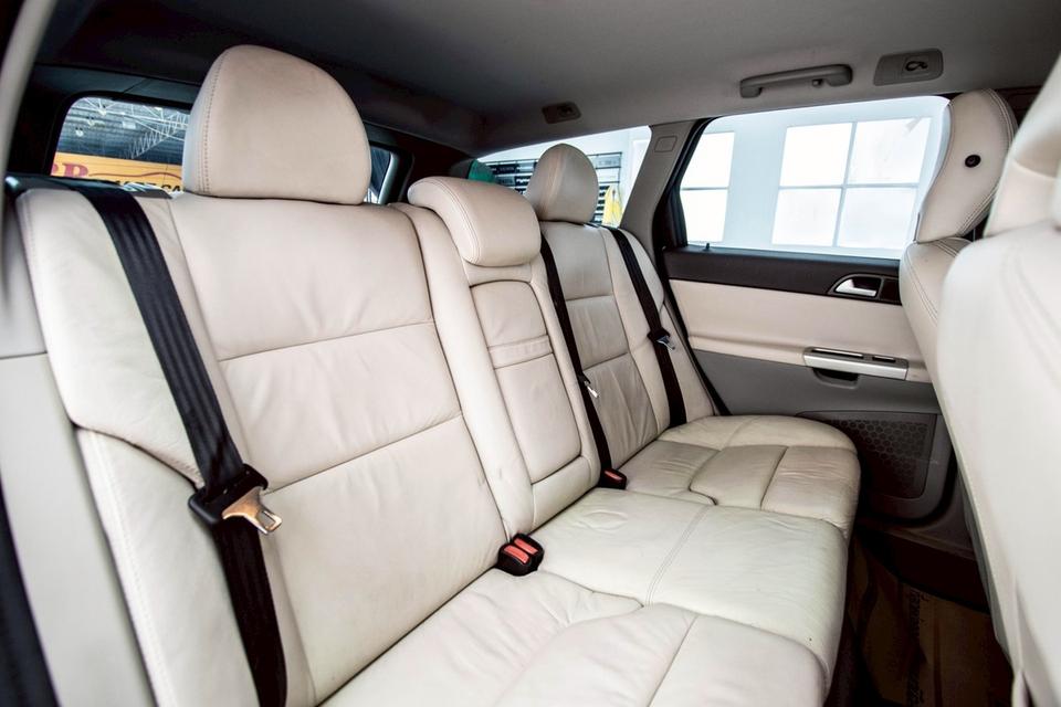 VOLVO V50 2.0 2013  10