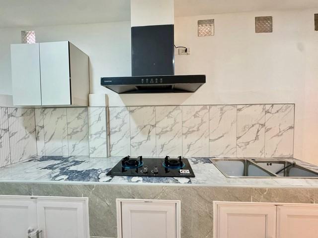 ทาวน์เฮาส์ หมู่บ้านระวิพรโกลเด้นฮิลล์ เขาตาโล ฟรีเฟอร์ 5