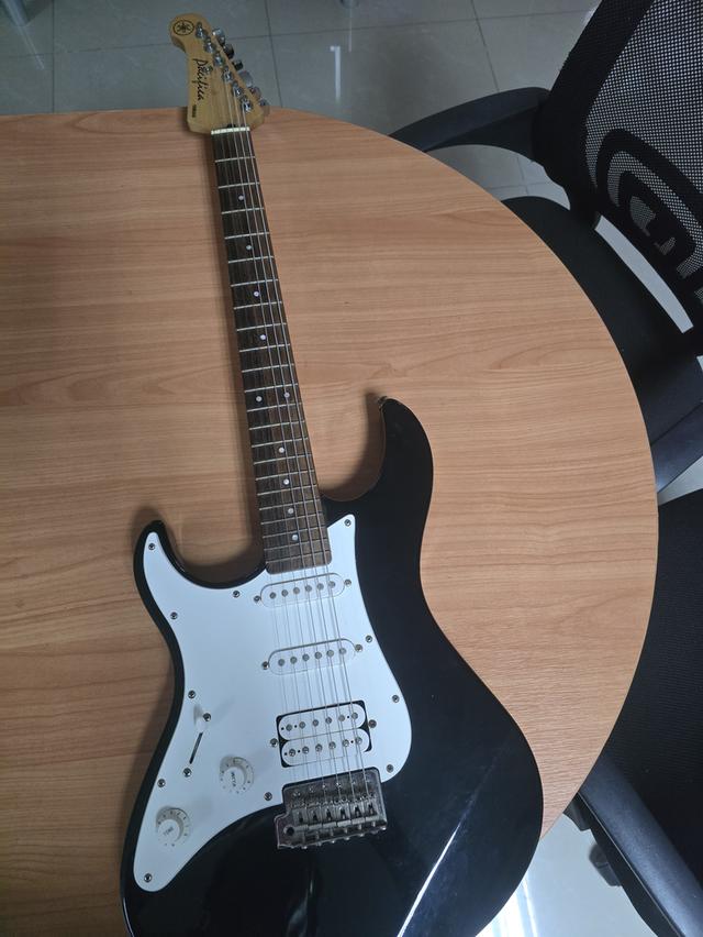 กีต้าไฟฟ้า ยามาฮ่า มิอซ้าย 3500 พร้อส่ง รูปที่ 5