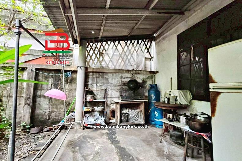 ทาวน์เฮาส์ เนื้อที่ 45 ตร.ว. ซอยสุขุมวิท 99 ทำเลดี ใกล้ BTS สถานีบางจาก ถนนสุขุมวิท แขวงบางจาก เขตพระโขนง 11