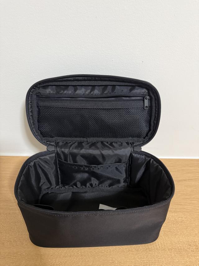 กระเป๋าสำหรับใส่เครื่องสำอาง muji  3