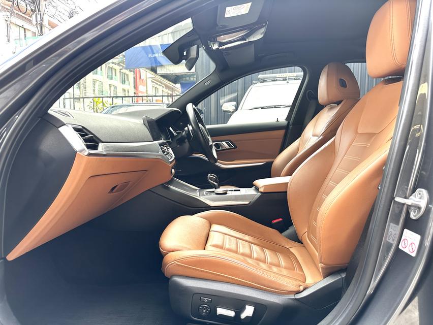 BMW 330e Plug-in Hybrid M Sport ปี2021 รถมือเดียว 16