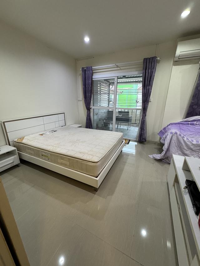 บ้านทาวน์เฮ้าส์ 2 ชั้น 5