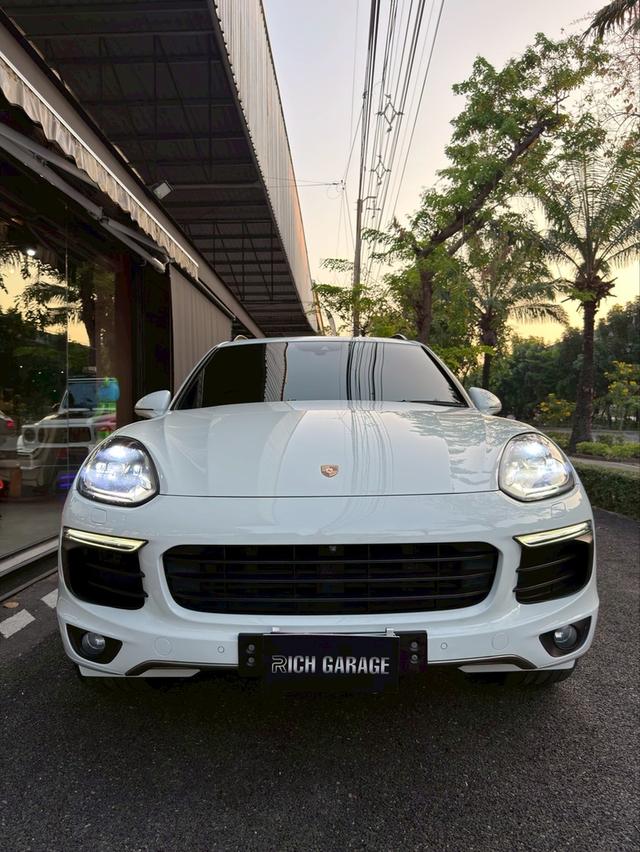 ขาย Cayenne s e-hybrid Price 1.79 m Year 2015 รูปย่อยที่ 2