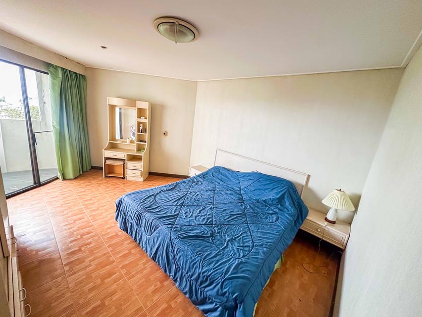 Sea & City View Condo in Paradise Condominium, Pattaya 1