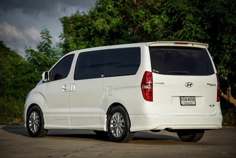 Hyundai Grand Starrex 2.5 VIP AT 2013 รหัส CBL4508 2