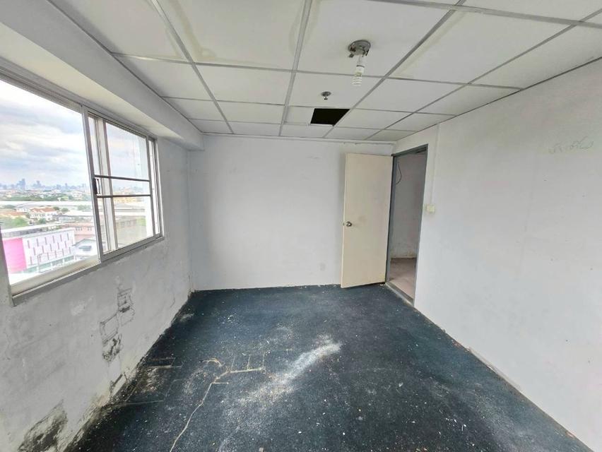 ขาย คอนโด ต่ำกว่าราคาประเมินที่ดิน  สวัสดีกรุงเทพ คอนโดมิเนียม 45 ตรม 2นอน 1น้ำ ใกล้MRTศรีนครินทร์38 3