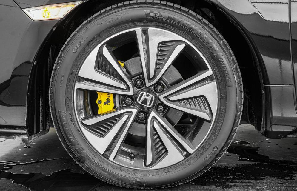 2018 HONDA CIVIC FK 1.5 TURBO Hatchback สีดำ เลขไมล์ 98699 กม. 18
