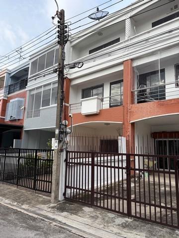 Home office 3 ชั้น 5 ระดับ 4 ห้องนอน 4 ห้องน้ำ สุขุมวิท 93 ใกล้รถไฟฟ้าบางจาก สามารถจดทะเบียนบริษัทได้ 1