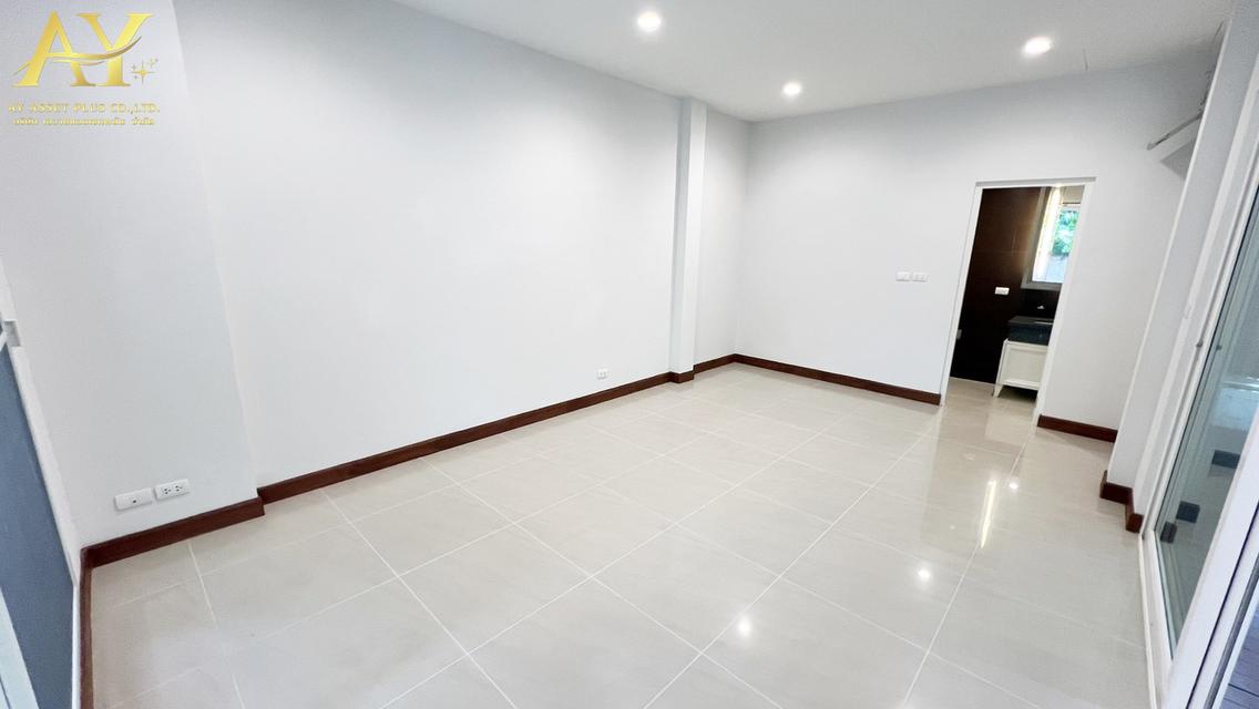 ขายบ้านเดี่ยวหลังใหญ่ ขนาด140.ตรว.โครงการวรารมย์ พรีเมี่ยม วัชรพล-จตุโชติ  ออเงิน สายไหม กทม.  14