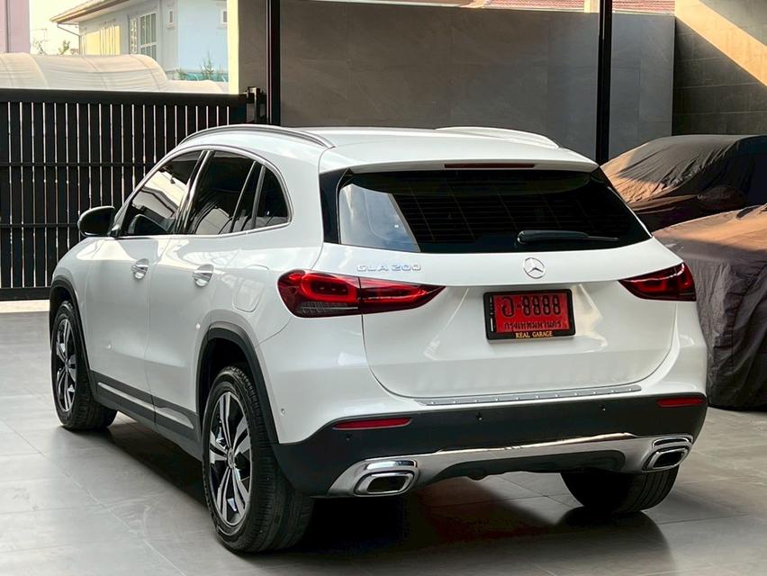 Mercedes Benz GLA200 ปี 2022 วิ่ง 80,000 KM 3