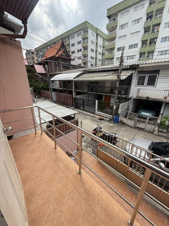 ขายและให้เช่า บ้าน ที่ลาดพร้าว 113 ตรงข้ามเดอะมอลล์บางกะปิ 8