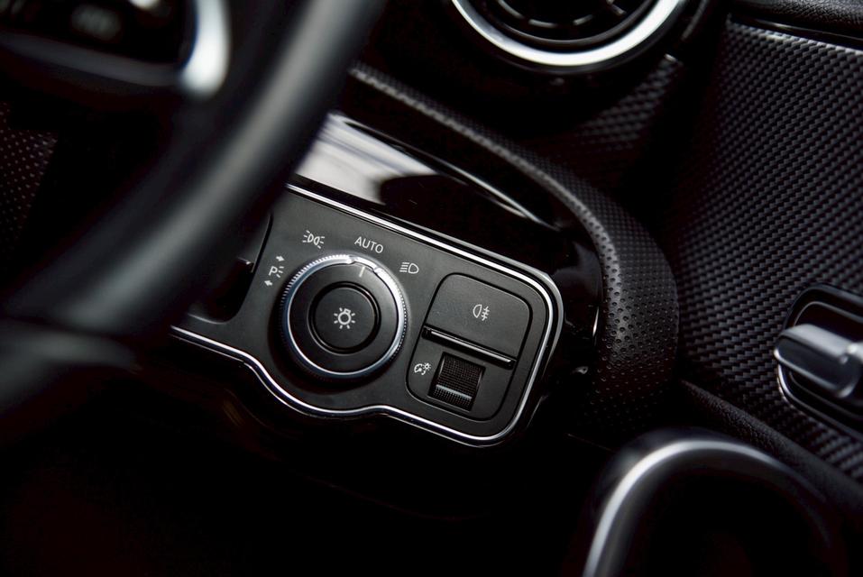 รหัสรถ CBL9242 Mercedes-Benz A200 1.3 Progressive W177 AT 2021 13