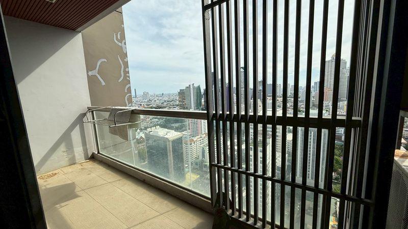 The Address Sathorn 17