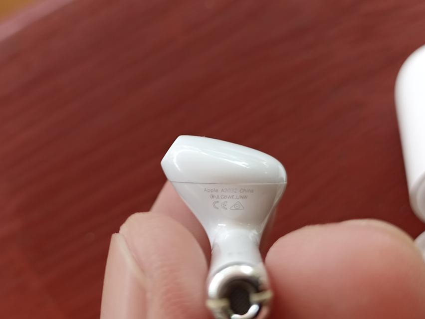 ขายหูฟัง AirPods 5 อัน 8