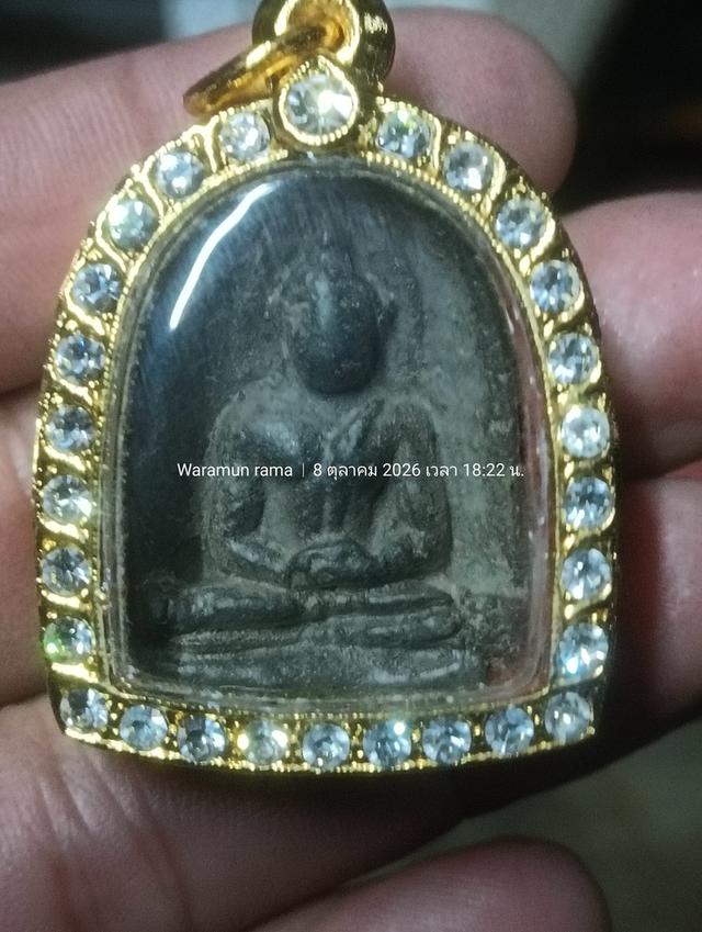 พระซุ้มกอ พิมพ์ใหญ่ ไม่มีลายกนก คราบไขนวลเทาถ้าดูไม่เป็น ก็อย่าพึ่งตัดสินใจครับ ไม่ผ่านใช้ หน้าสัมผัสไม่เงา ผู้โปรโหมด รับ 7% 推广员 7%