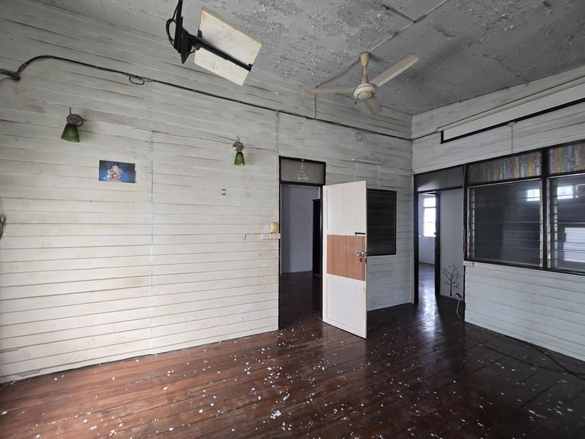 ให้เช่าบ้านเดี่ยว2ชั้น 100ตรว. 3