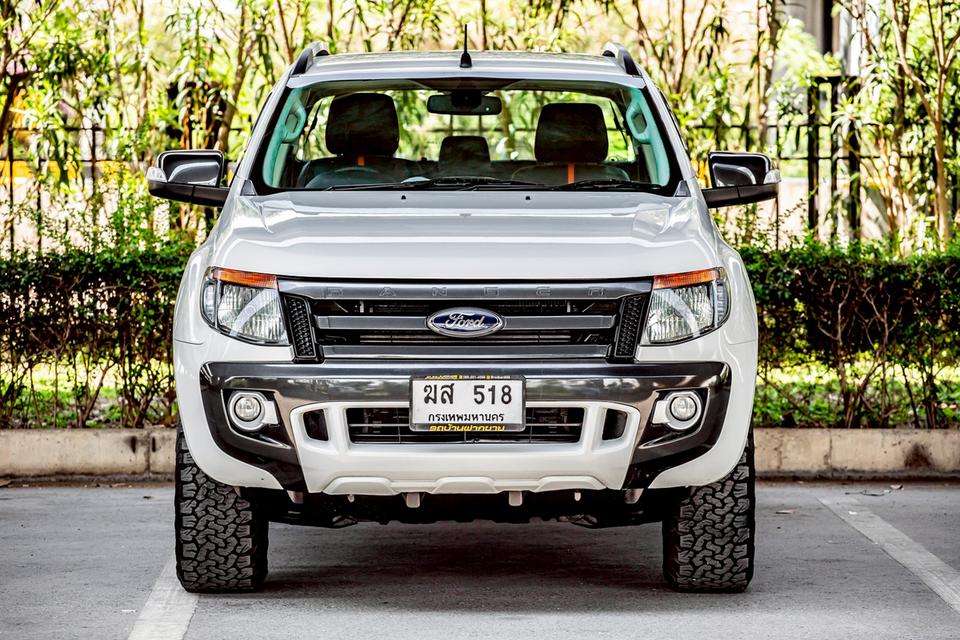 Ford Ranger 3.2 Wildtrak 4x4 Hi-Lander Double Cab ปี 2013 เกียร์ Auto สีขาว มือเดียวป้ายแดง 3
