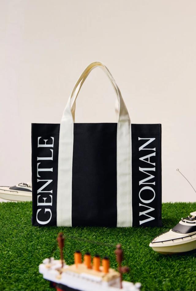 กระเป๋า Gentlewoman BELLA ITALIA BOX TOTE 4