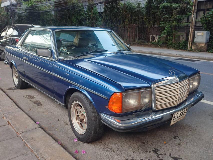 Benz 280ce Sport Coupe 2 ประตู w123 Classic-car