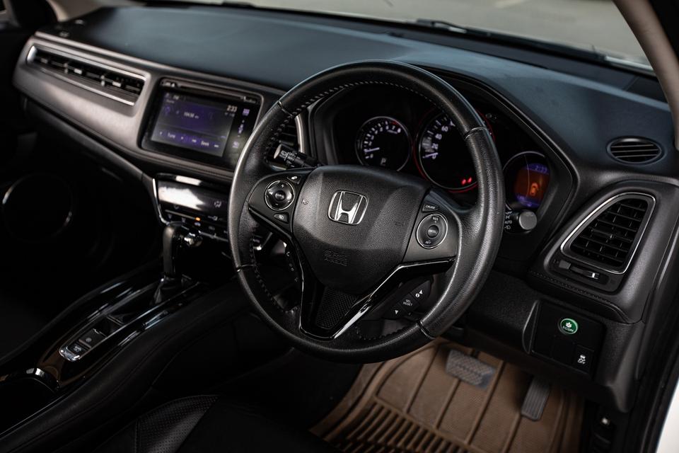 Honda Hrv 1.8 EL Sunroof สีขาว ปี 2015 มือเดียวป้ายแดง สภาพใหม่มาก 13