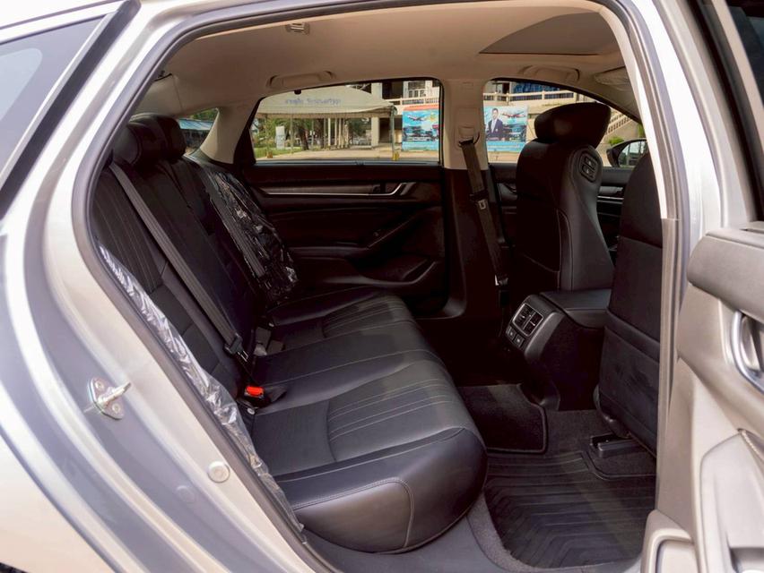 ขาย Honda Accord 2.0e:hev ปี22 15