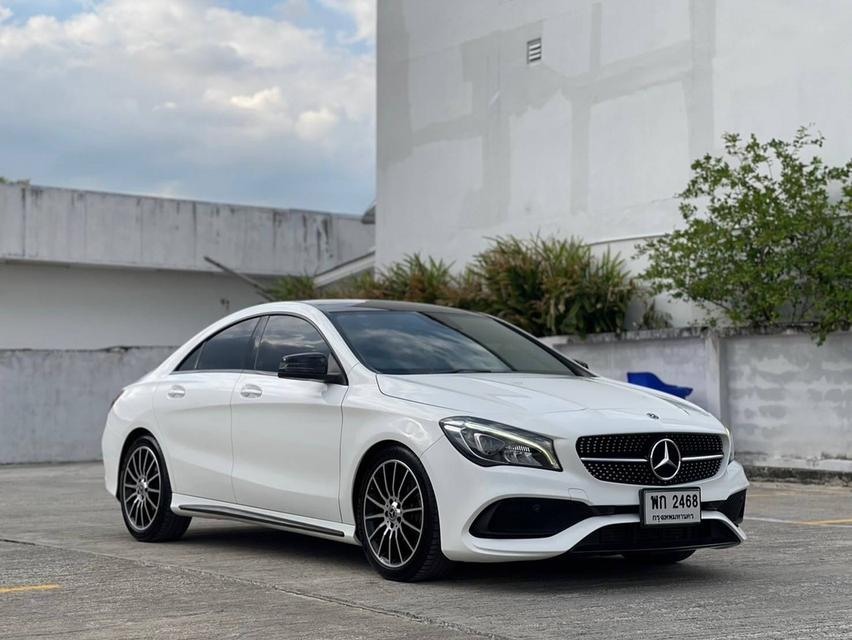 Mercedes-Benz CLA250 AMG Facelift White Art Edition (W117) ปี 2018 จด 2019