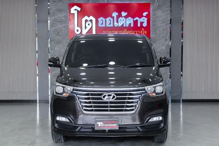 ชายด่วน Hyundai H-1  3