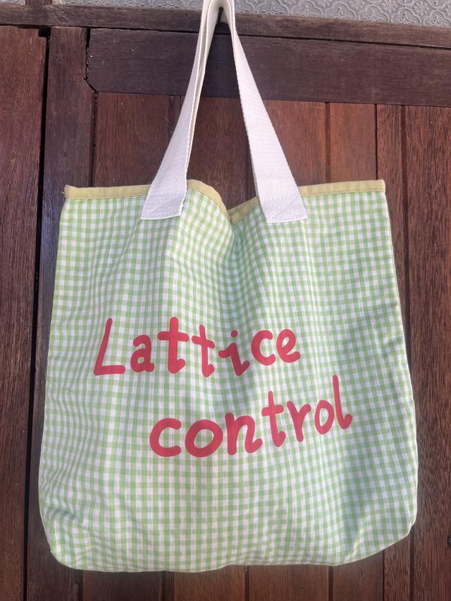 ขายกระเป๋าผ้าญี่ปุ่น มีกระดุมเปิดปิด