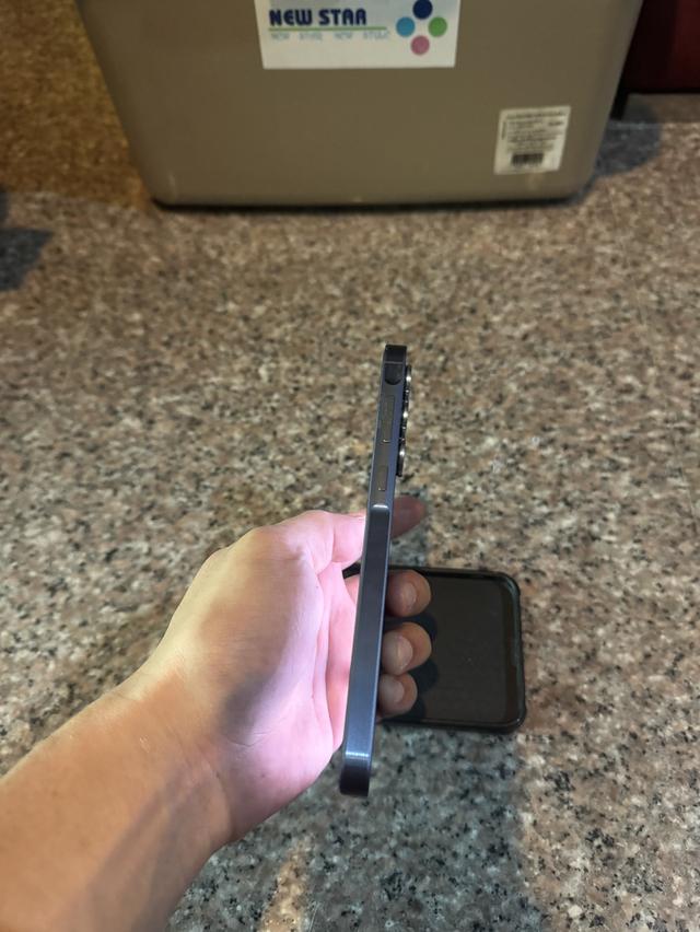 ขายๆๆๆถูกSamsungA55 5G สีPhomton Black 128กิ๊กสูนTrueสภาพสวยการใช้งานดีเยี่ยมทุกๆฟังชั่นเครื่องรีสโตได้ตลอดไม่มีติดแอคเค้าใดๆคับ  สภาพ: 98% สวยๆคับไร 5