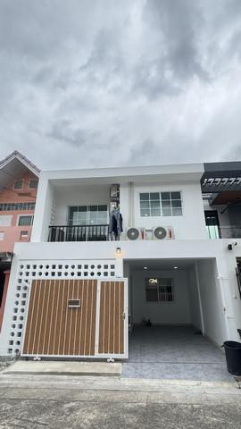 ให้เช่า ทาวน์โฮม ห้วยขวาง รัชดา18เฟอร์นิเจอร์ไหม่ เครื่องใช้ไฟฟ้าครบ บ้านว่างพร้อมอยู่ 1