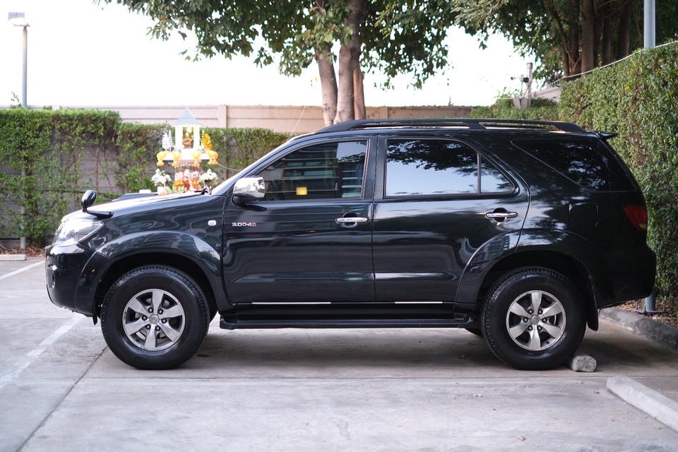 Toyota Fortuner 3000 cc 4WD ปี 2006 เครื่องดีเซล ไมล์ 395,xxx ภาษี 2570(พึ่งต่อ) พรบ.(พึ่งต่อ) ราคา 295,000฿