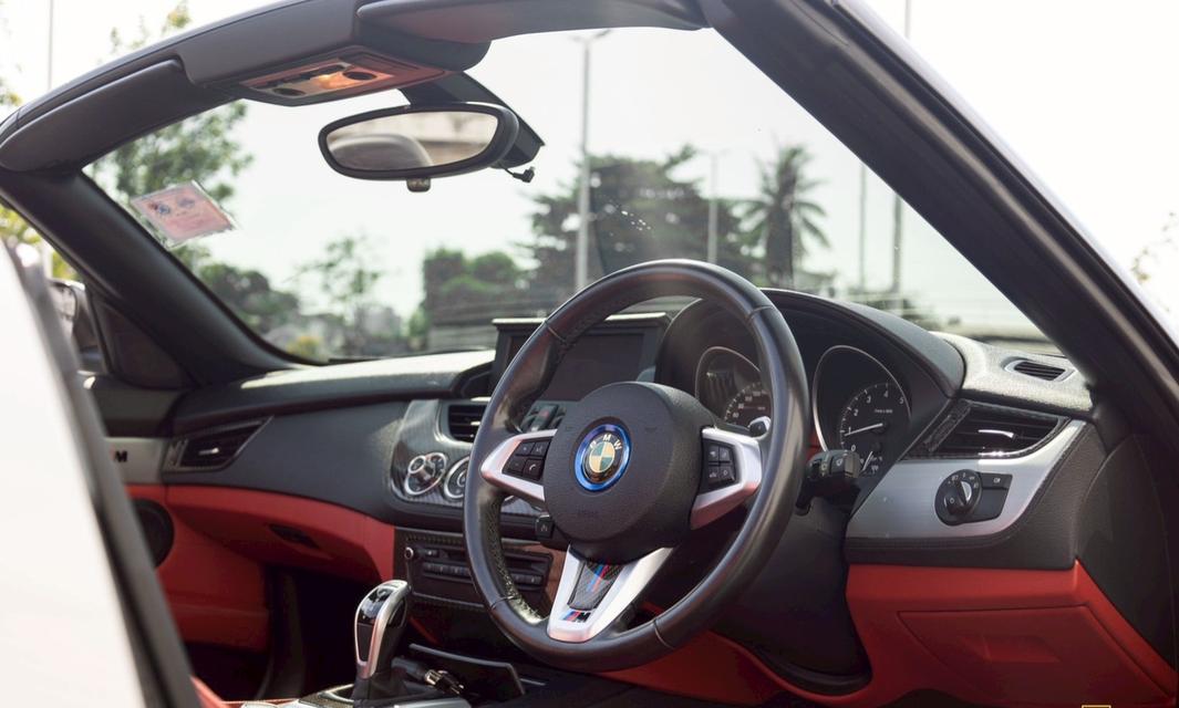 BMW Z4 sDrive20i (E89) ปี 2012 รูปที่ 7