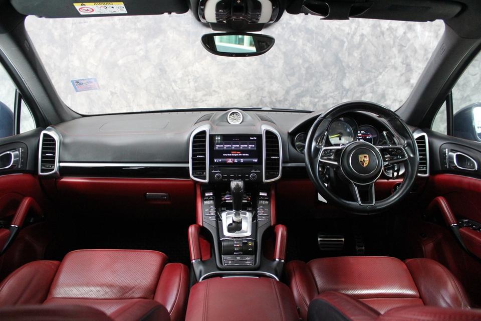 รหัสรถ AVA4139 📌 Porsche Cayenne E Plug in 2017 Facelift Look 2025 สวยๆ พรัอมๆ ล้อ 21 ยางใหม่ปี 25 รูปที่ 12