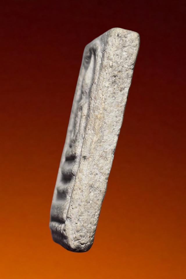 พระสมเด็จ พิมพ์ใหญ่ เก่า รูปที่ 3