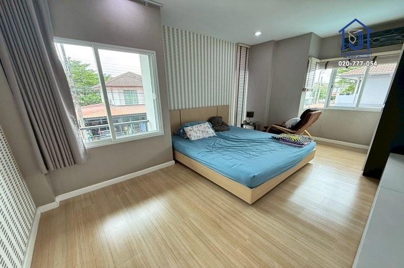 ขายบ้านเดี่ยว 2 ชั้น 80 ตรว. หมู่บ้านเดอะธารา รามอินทรา ซอยพระยาสุเรนทร์ 35 หลังมุม ใกล้ทางด่วน–แฟชั่นไอส์แลนด์ 13