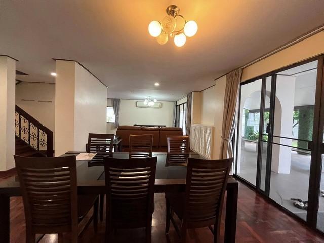 ให้เช่าบ้านเดี่ยว ย่านสวนหลวง พัฒนาการ หมู่บ้านปัญญา พัฒนาการ 30 เนื้อที่ 220 ตรว. 5 ห้องนอน 4 ห้องน้ำ 2ห้องแม่บ้าน 1