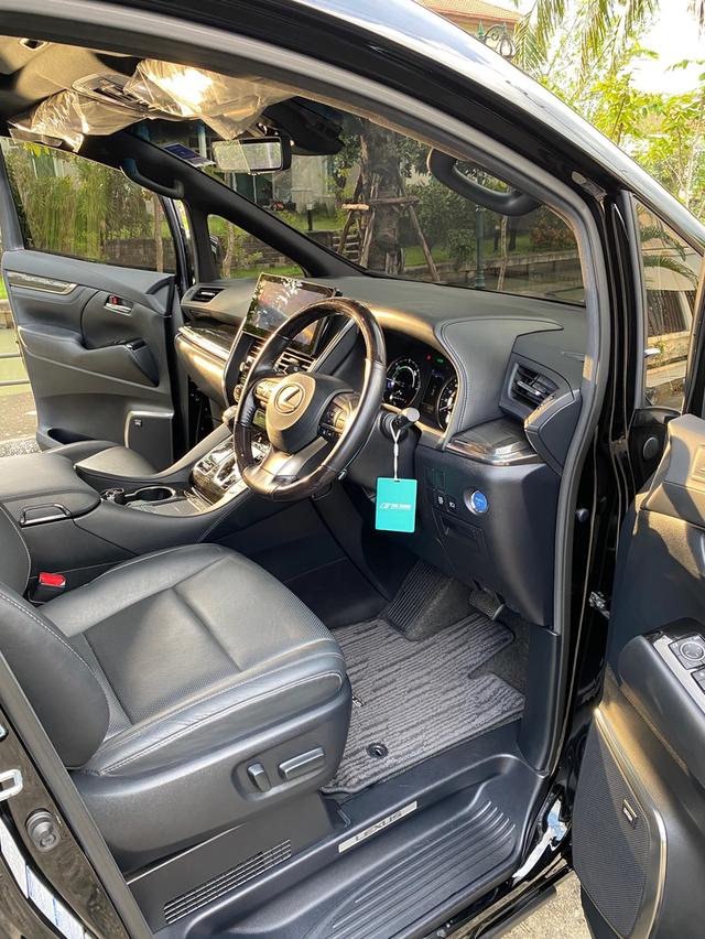 ขาย รถตู้ Lexus LM300H รถบ้านมือเดียว ไมล์น้อย 9