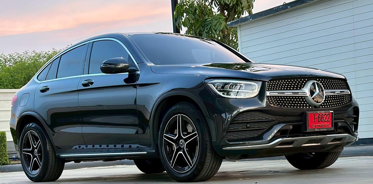 GLC 220d 4MATIC Coupé AMG Dynamic Facelift 4