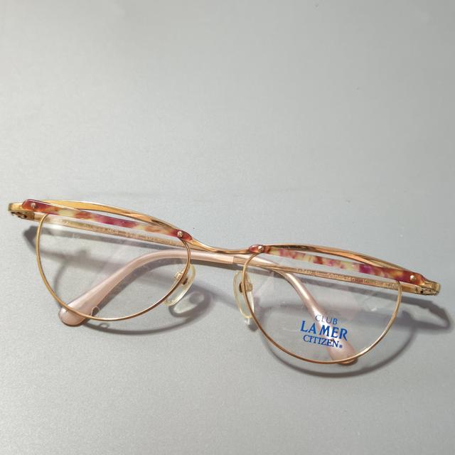 กรอบแว่นตาวินเทจ ญี่ปุ่น ยุค 80,90 ไทเทเนี่ยมเกรดพรีเมี่ยม น้ำหนักเบา by Citizen เก่าเก็บไม่ผ่านการใช้งาน ทรงสวยคลาสสิค รูปที่ 7