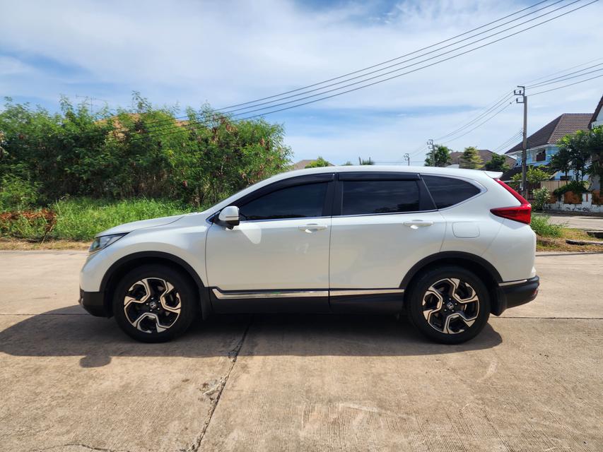 CRV Gen5 สีขาว รถปี 2019  2.4 EL AWD ขับเคลื่อน 4 ล้อ รุ่น Top เบนซิน 7 ที่นั่ง 3